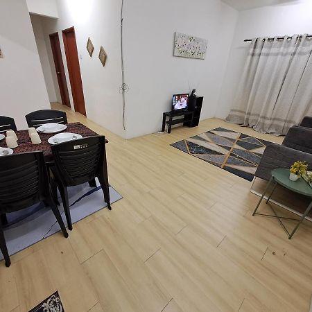 1201 Apartment Ladang Tok Pelam Tepipantaibatuburuk Kuala Terengganu Extérieur photo