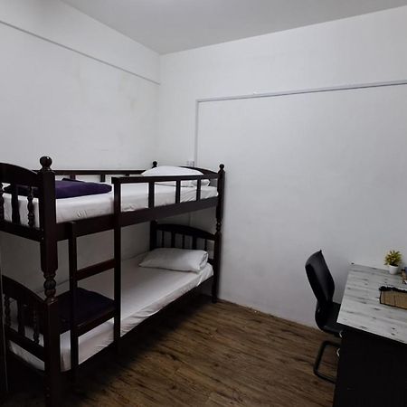 1201 Apartment Ladang Tok Pelam Tepipantaibatuburuk Kuala Terengganu Extérieur photo