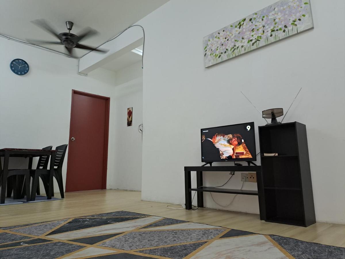 1201 Apartment Ladang Tok Pelam Tepipantaibatuburuk Kuala Terengganu Extérieur photo